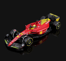 Carregar imagem no visualizador da galeria, Miniatura Colecionável F1 2022 de Charles Leclerc