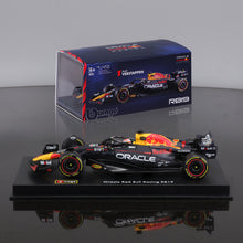 Carregar imagem no visualizador da galeria, Miniatura Colecionável F1 Red Bull Max Verstappen 2023