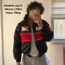 Carregar imagem no visualizador da galeria, Jaqueta FERRARI F1 Vintage FULL BLACK
